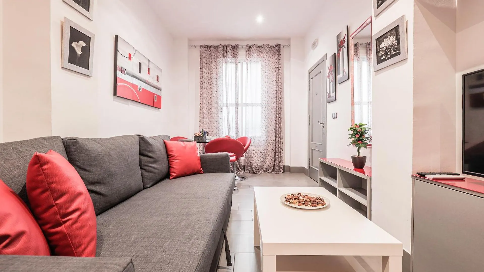 Apartment Nice Apartament In Triana Sevilla